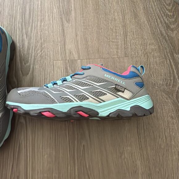 Merrell Moab FST Low Waterproof Girl's Hiking Running Shoes MK160889 Size 6M NEW - Picture 2 of 10